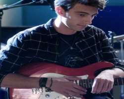 In addition to acting, he also has skills to play the guitar with a melodious voice. He has released his new song 